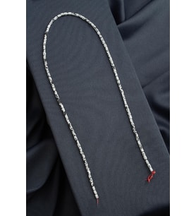 Hematit Doğal Taş Mat Benekli Beyaz Dikdörtgen Kesim 2x4mm Dizi