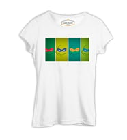 Ninja KapluBBağalar Beyaz Kadın Tshirt