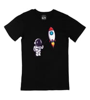 Astronot ve Roket Siyah Tişört