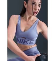 HF7324-499 Nike Pro Indy Plunge-Support Bra Pedli Kadın Spor Bra Lacivert