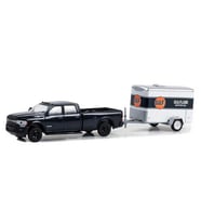 NessiWorld Greenlight 1/64 2023 Ram 2500 With Small Cargo Trailer Model Araba