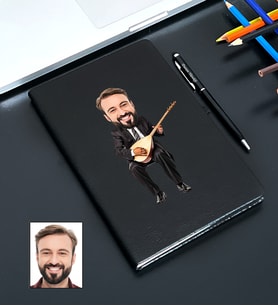 Kişiye Özel Bağlama Tasarımlı Karikatürlü Siyah Defter Kalem Seti 107