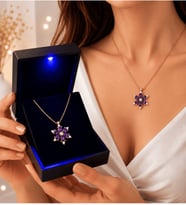 Gerçek Mor Ametist Taşlı Lotus Kadın Kolye Premium Işıklı Kutulu (BJ)