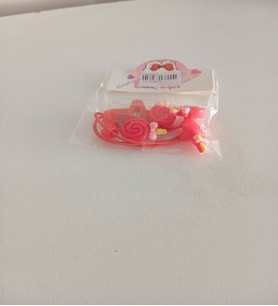 Karakteri Renkli Lastikli Toka 2 Adet (Kırmızı)