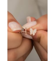 925 Ayar Gümüş Minik Rose Zirkon Taşlı Kelebek Küpe