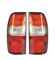 Mazda B2500 Sağ-Sol Takım Stop Lambası 1999-2001