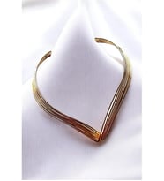 METALİZE CHOKER ÜÇGEN TASMA KOLYE