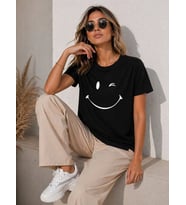Smile Kadın Minimal Gülümseyen Yüz Baskılı Tişört Kısa Kol Yazlık T-Shirt - Siyah