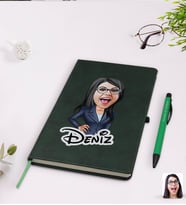 BK Gift Kişiye Özel Kadın Patron Karikatürlü Yeşil Termo Deri Defter Kalem Seti Model 4
