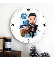 Teknolojik Erkek Karikatürlü Duvar Saati