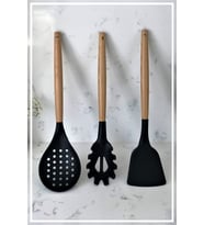 Bambu Saplı Silikon Spatula & Kevgir & Spagetti - Siyah