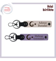 Vatan Temalı,Kişiye Özel İsim Yazılabilen, Çocuk Ve Ayyıldız Anahtarlık Seti, İki Adet, Pudra-Mor