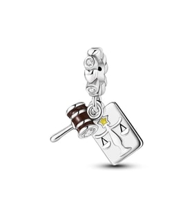 Adalet Simgesi ve Tokmağı Sallantılı Charm