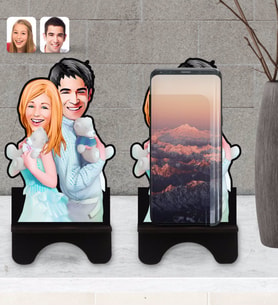 BK Gift Kişiye Özel Sevgililer Karikatürlü Ahşap Biblo Telefon Standı-87