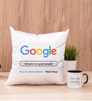 Kişiye Özel Google Tasarım Esprili Kare Yastık ve Siyah Kupa