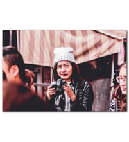 Cakatablo  Uzakdoğulu Kız ve Fotoğraf Makinesi MDF Tablo