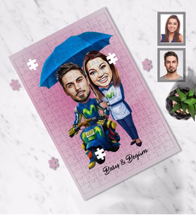 Kişiye Özel  Vespa Motorcu Sevgili Karikatürlü A4 99 Parça Puzzle Mod-1