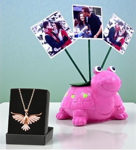 Kişiye Özel Hediye Seti 3 Fotoğraflı Sevimli Kaplumbağa ve Anka Kuşu Kolye (Model 2)