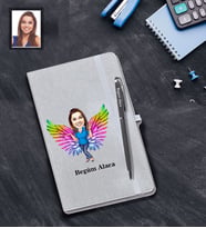 Kişiye Özel Melek Anne Karikatürlü Gri Defter Kalem Hediye Seti Model-2