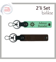 Gemi Dümeni Detaylı Kişisel Deri Anahtarlık, 2’li Set, Kişiselleştirilebilir, Açık Yeşil-Koyu Kahve