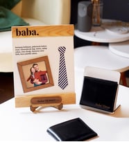 Baba Temalı Kişiye Özel Ahşap Fotoğraflı Çerçeve ve Cüzdan Hediye Seti  (Model 1)