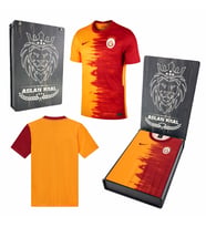 Galatasaray Orijinal Çocuk Forma 20/21 Hediyelik Ahşap Kutulu (Kırmızı)