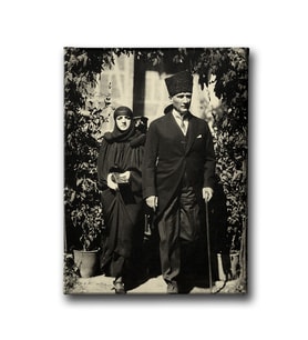 Makbule Hanım ve Atatürk Kanvas Tablo ATAD107