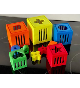 3D Baskı Kafesli Şekil Kutuları İç İçe Geçme Seti - Renkli Şekil Sıralama ve Yığma Kutuları, Boyut/Şekil Öğretim Materyali