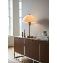 Modern Çok Amaçlı Abajur, Şık ve Kullanışlı Masa Lambası