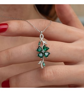 Yeşil Çiçek 925 Ayar Gümüş Kadın Kolye