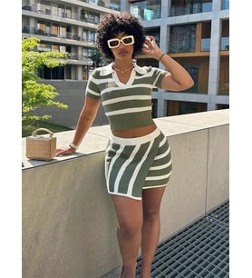 Kadın Kısa Kollu Polo Yaka Crop Asimetrik Mini Triko Etek Ikili Takım (Yeşil)