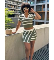 Kadın Kısa Kollu Polo Yaka Crop Asimetrik Mini Triko Etek Ikili Takım (Yeşil)