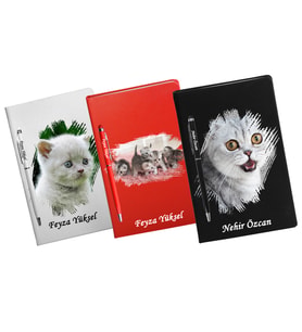 Kişiye Özel Kedi Tasarımlı Üçlü Defter Kalem Hediye Seti