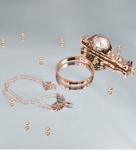 Spectrum Rose Gold Kadın Kol Saati & Rose Gold Kaplama Kelepçe Bileklik& Renkli Taşlı Mikail Meleği Rose Gold Renk Kolye