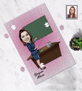 Kişiye Özel Öğretmen Karikatürlü A4 99 Parça Puzzle Bayan-18