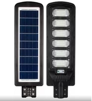 Horoz Compact 300w Led Solar Sokak Armatürü 1567Lm 6400k SMD Led Beyaz Işık Su Geçirmez Kumandalı