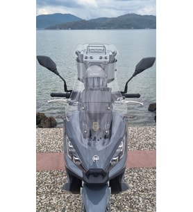 MOTOCAM Yuki Xway 125 Ön Cam 2023-2026 Model 65cm Şeffaf Renkli 4mm ORTA BOYLU