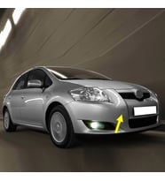 Toyota Auris 2007-2012 Ön Tampon SAĞ Çeki Kapak Çekme Demiri Kapağı