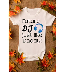 Erkek Ekru Bebek Dj Daddy Baskılı Çıtçıtlı Body
