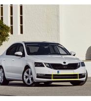 Skoda Octavia 2018-2020 Ön Tampon Orta Izgara Krom Çıtalı 5E0853677K