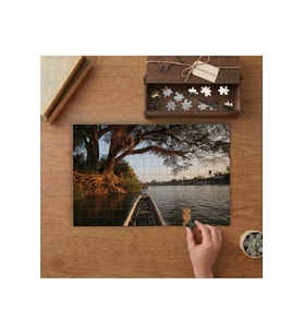 Göl Kenarındaki Kayık Tasarımı 240 parça Ahşap Puzzle Ahşap Kutuda MP00058