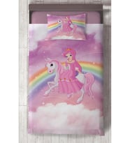 MEKTA HOME BEBEK VE ÇOCUK ODASI Gökuşağı ve Unicorn Desenli Yatak Örtüsü