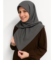 Denim Kare Eşarp– Kaymaz, Rahat ve Şık Kullanım (Antrasit)