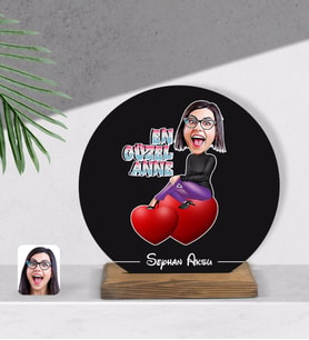 BK Gift Kişiye Özel En Güzel Anne Karikatürlü Yuvarlak Ahşap Biblo-1