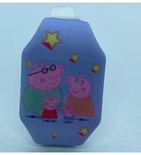 Kumik Peppa Pig Ailesi Karanlıkta Parlayan Led Oyuncak Saat