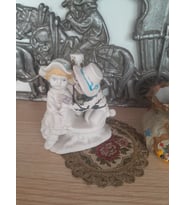 Eski Dönem Porselen Kutu ve Biblo