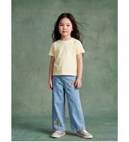 LCW Kids İndigo Wideleg Yıldız Nakışlı Kız Çocuk Jean Pantolon