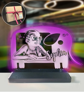Çocuklara Özel Fotoğraflı Fil 3D Modelli Gece Lambası Hediyesi (Pembe)