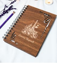 Kişiye Özel Paris Desenli Ahşap Kapaklı Defter - Ajanda - İsme Özel - A5 60 Yaprak (120 SAYFA) Hediyelik (Gümüş)