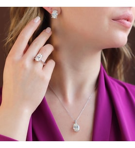 Oval Kesim Tek Taş Modeli 4,5ct 925 Ayar Gümüş Sky Diamond Set